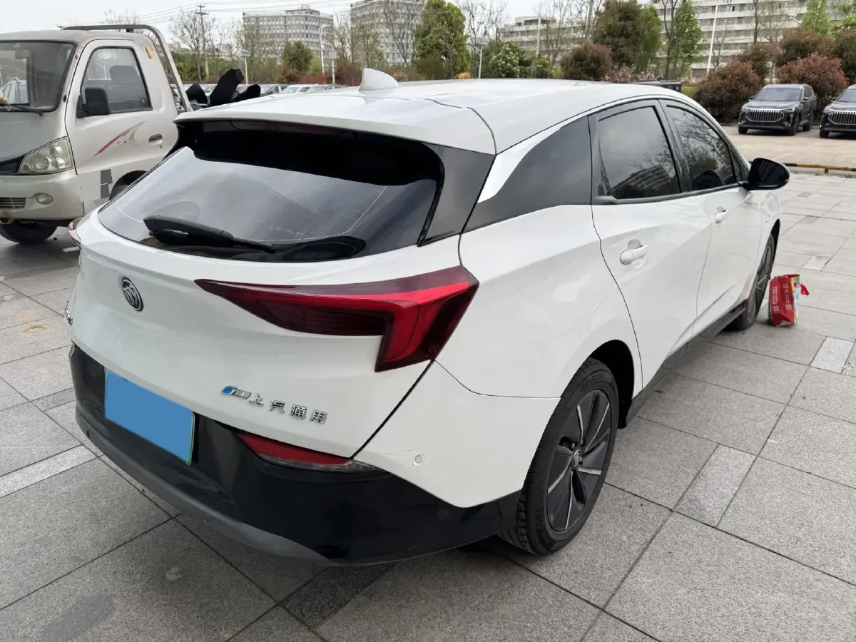 2022 Buick Envista 1.5T 184HP L4 CVT,autocango,china used car exporter,china ev exporter,chinese used car exporter,chinese used ev exporter
