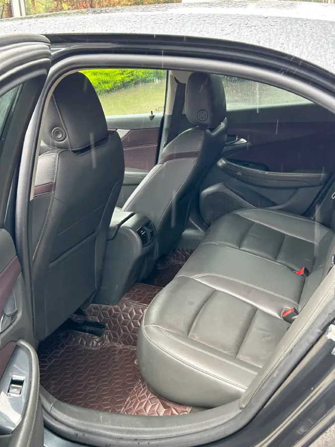 2018 Chevrolet Malibu 1.5T 170HP L4 6AT,autocango,china used car exporter,china ev exporter,chinese used car exporter,chinese used ev exporter