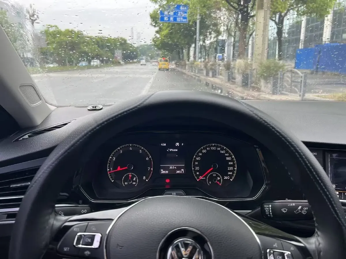 2019 MAXUS T70 2.0T 163HP L4 6AT,autocango,china used car exporter,china ev exporter,chinese used car exporter,chinese used ev exporter