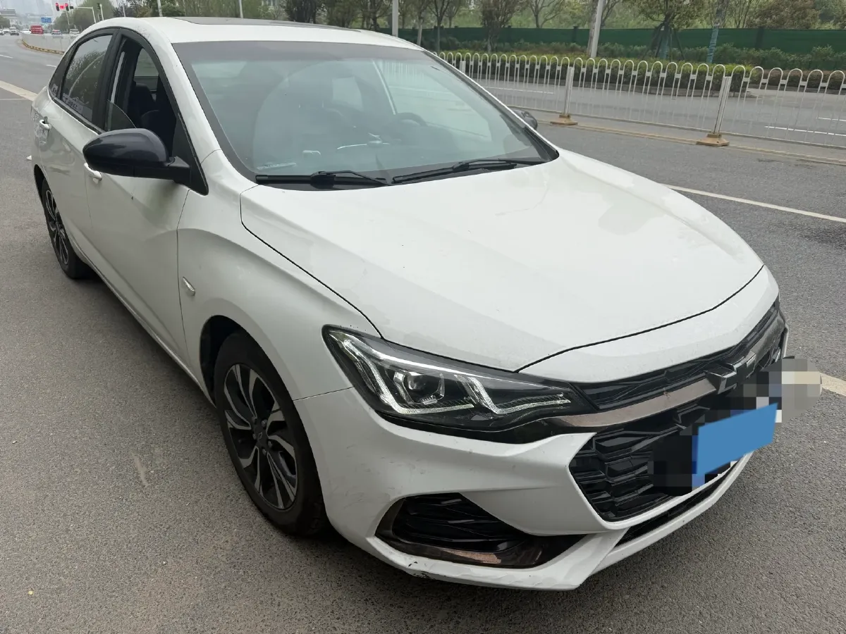 2020 Chevrolet Monza 1.3T 163HP L3 6AT,autocango,china used car exporter,china ev exporter,chinese used car exporter,chinese used ev exporter