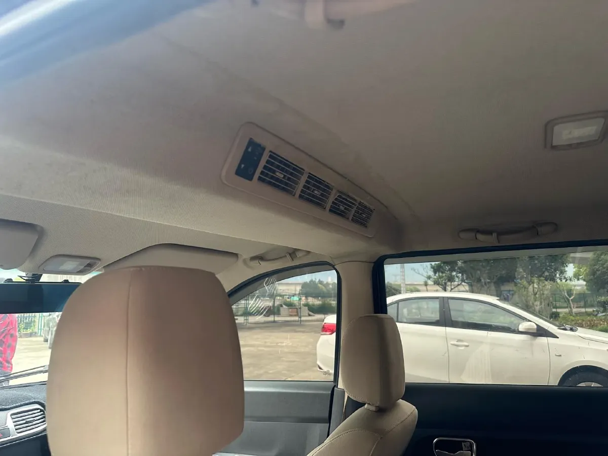 2018 WuLing HongGuang 1.5L 105HP L4 5MT,autocango,china used car exporter,china ev exporter,chinese used car exporter,chinese used ev exporter