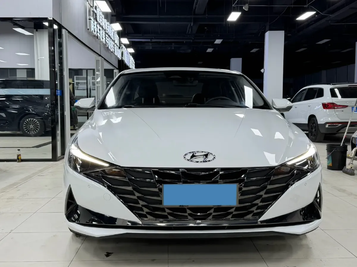 2022 Hyundai Elantra 1.5L 115HP L4 CVT,autocango,china used car exporter,china ev exporter,chinese used car exporter,chinese used ev exporter