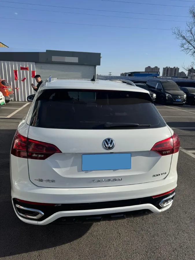 2021 Volkswagen Tayron 2.0T 186HP L4 7DCT,autocango,china used car exporter,china ev exporter,chinese used car exporter,chinese used ev exporter