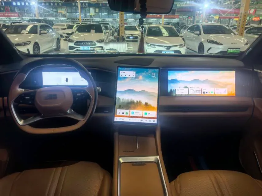 2025 Geely Galaxy L7 1.5L 112HP L4 1DHT PHEV 18.4KWH,autocango,china used car exporter,china ev exporter,chinese used car exporter,chinese used ev exporter