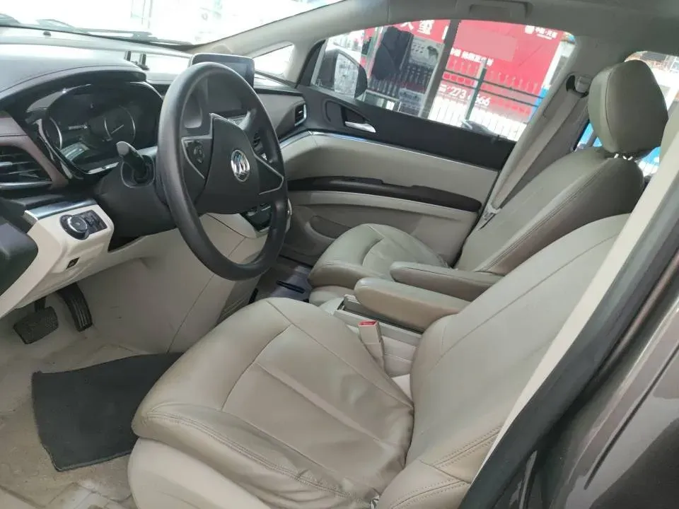 2022 Buick GL8 2.0T 237HP L4 9AT,autocango,china used car exporter,china ev exporter,chinese used car exporter,chinese used ev exporter