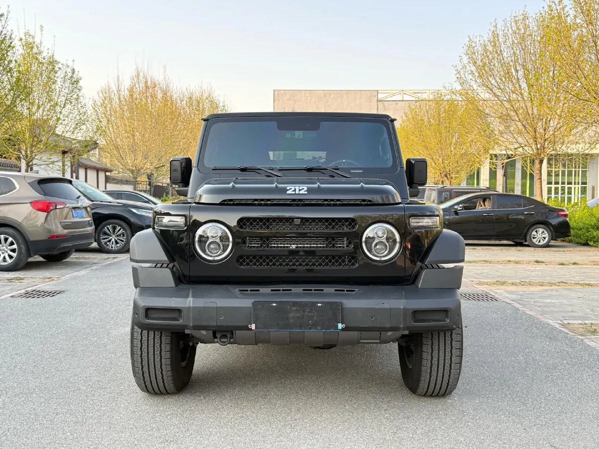 2024 212 212 T01 2.0T 252HP L4 8AT,autocango,china used car exporter,china ev exporter,chinese used car exporter,chinese used ev exporter