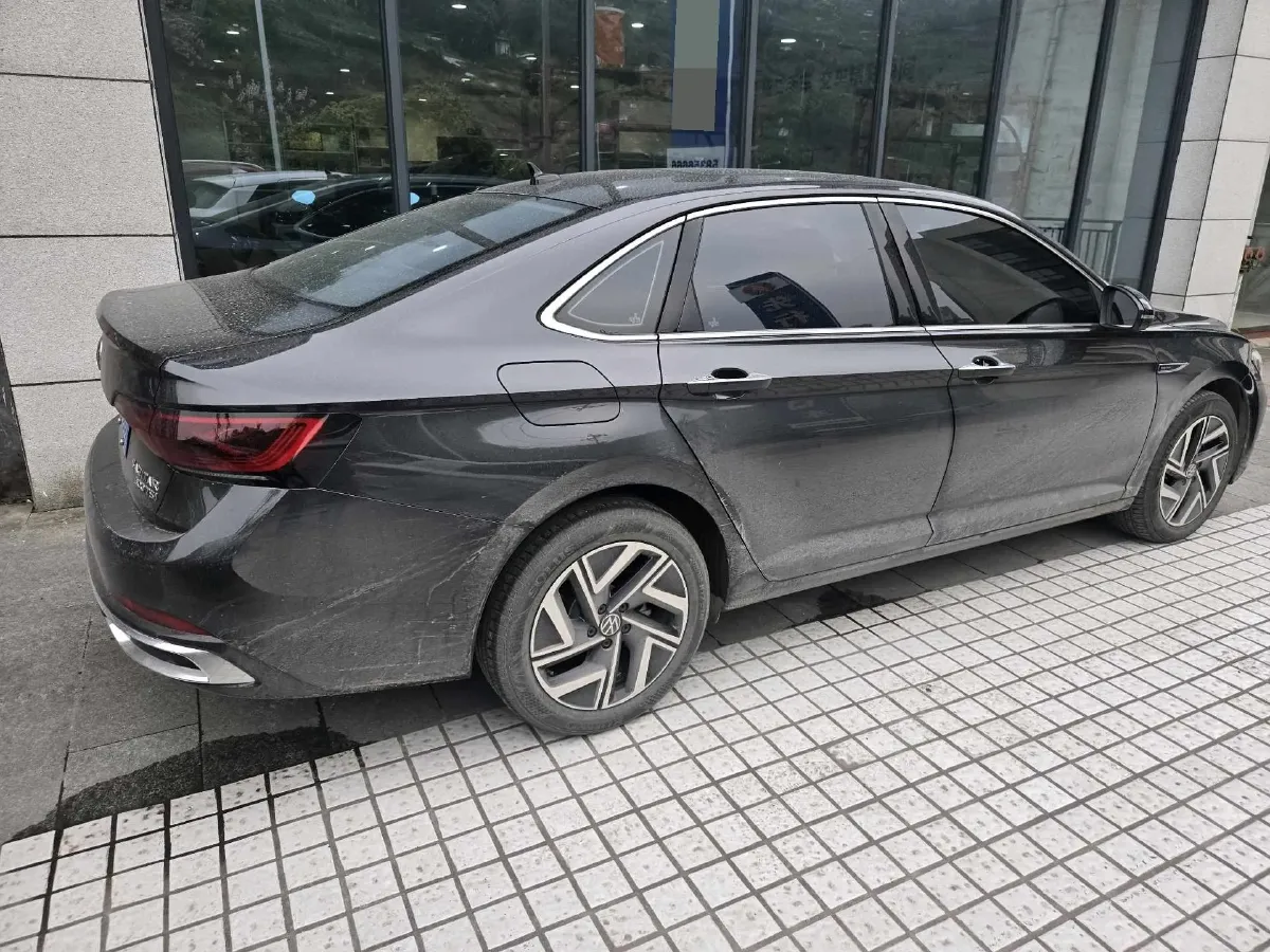 2024 Volkswagen Sagitar 1.5T 160HP L4 7DCT,autocango,china used car exporter,china ev exporter,chinese used car exporter,chinese used ev exporter