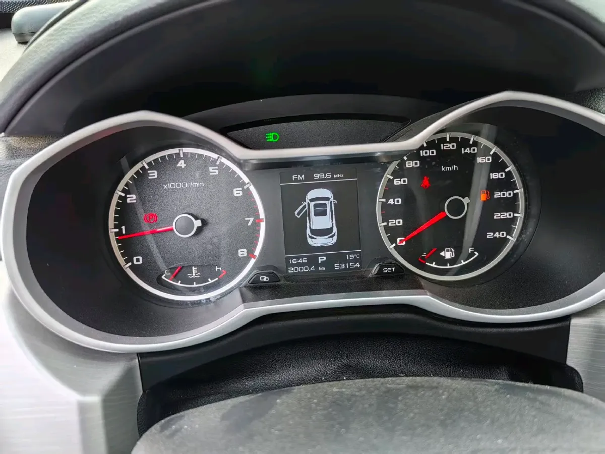 2018 Geely Azkarra 2.0L 141HP L4 6MT,autocango,china used car exporter,china ev exporter,chinese used car exporter,chinese used ev exporter