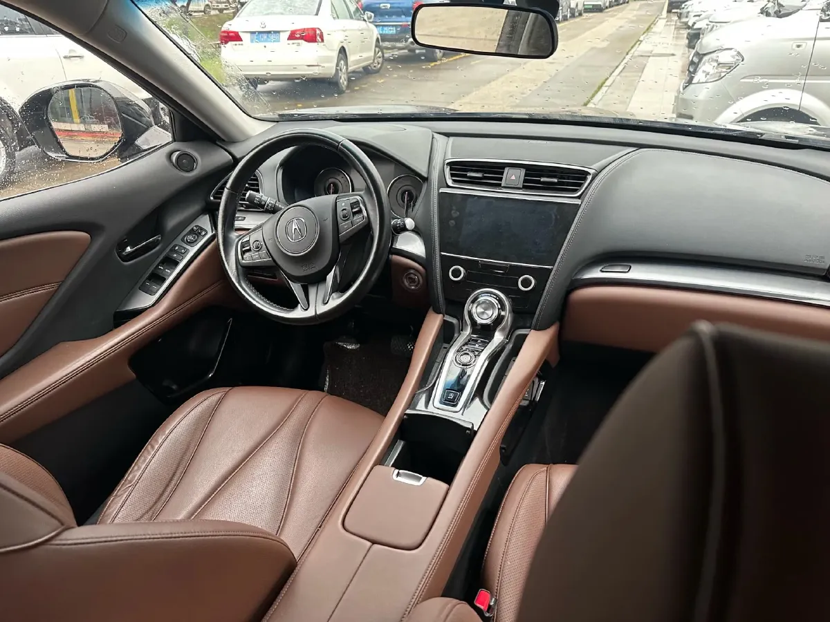 2016 Acura CDX 1.5T 182HP L4 8DCT,autocango,china used car exporter,china ev exporter,chinese used car exporter,chinese used ev exporter