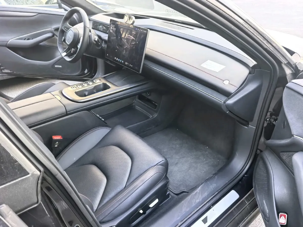 2024 MI SU7 BEV 101KWH,autocango,china used car exporter,china ev exporter,chinese used car exporter,chinese used ev exporter