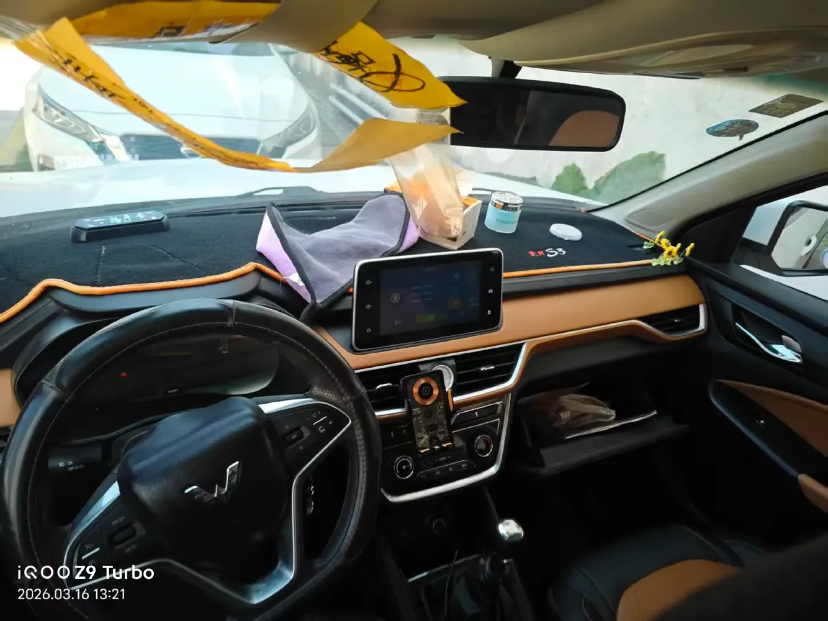 2019 WuLing HongGuang S3 1.5L 112HP L4 6MT,autocango,china used car exporter,china ev exporter,chinese used car exporter,chinese used ev exporter