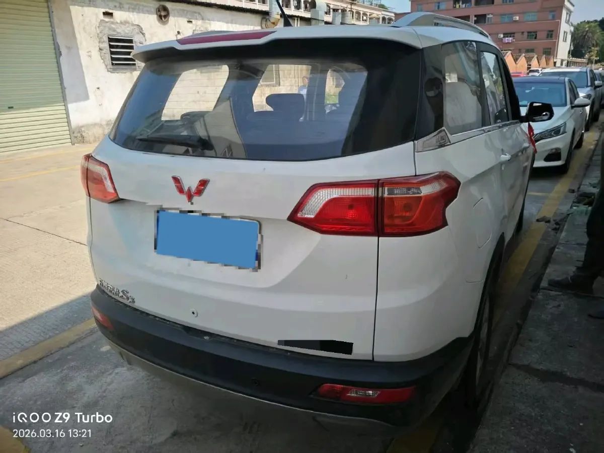 2019 WuLing HongGuang S3 1.5L 112HP L4 6MT,autocango,china used car exporter,china ev exporter,chinese used car exporter,chinese used ev exporter