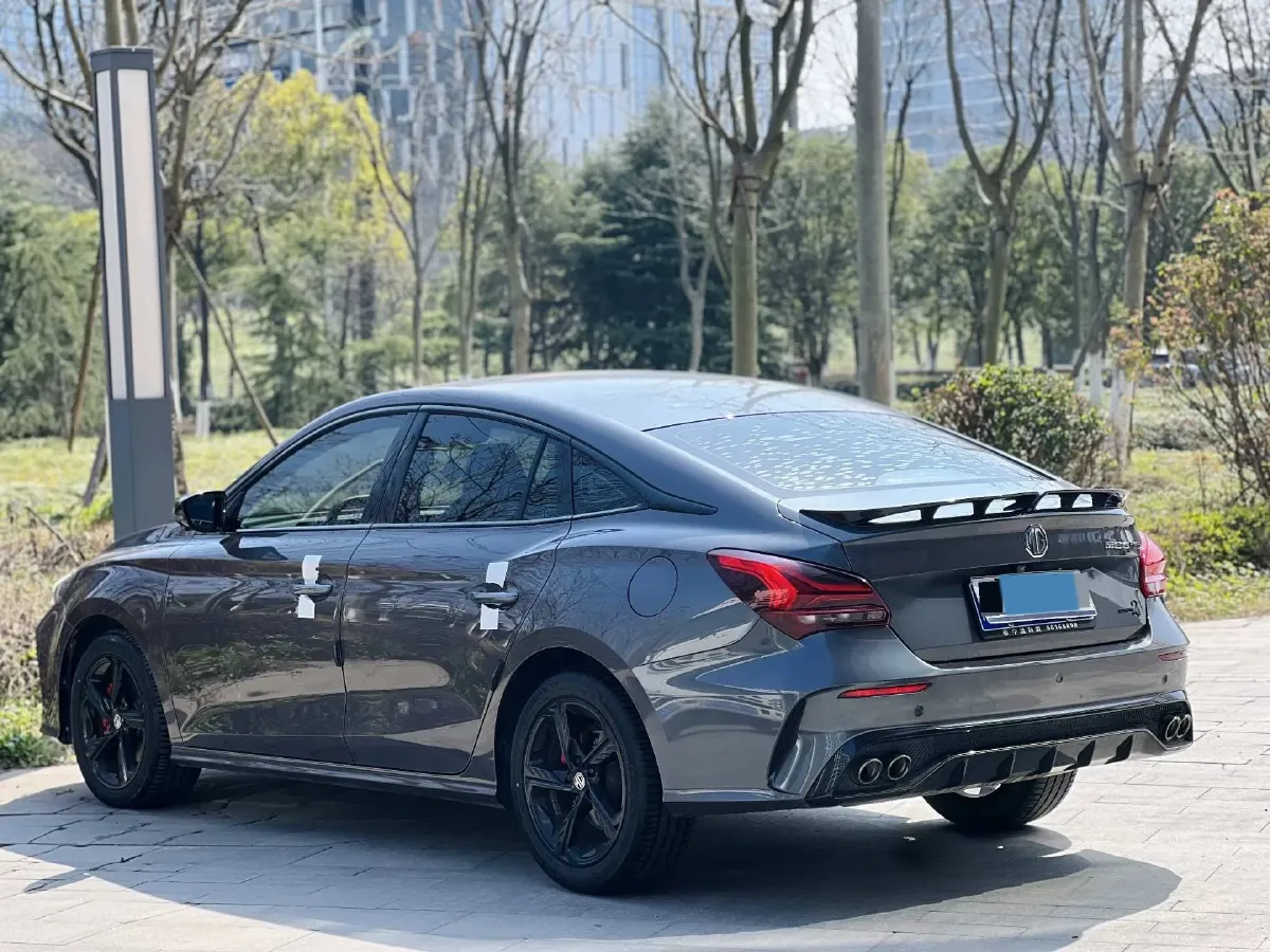 2022 MG 5 Scorpio 1.5T 181HP L4 7DCT,autocango,china used car exporter,china ev exporter,chinese used car exporter,chinese used ev exporter