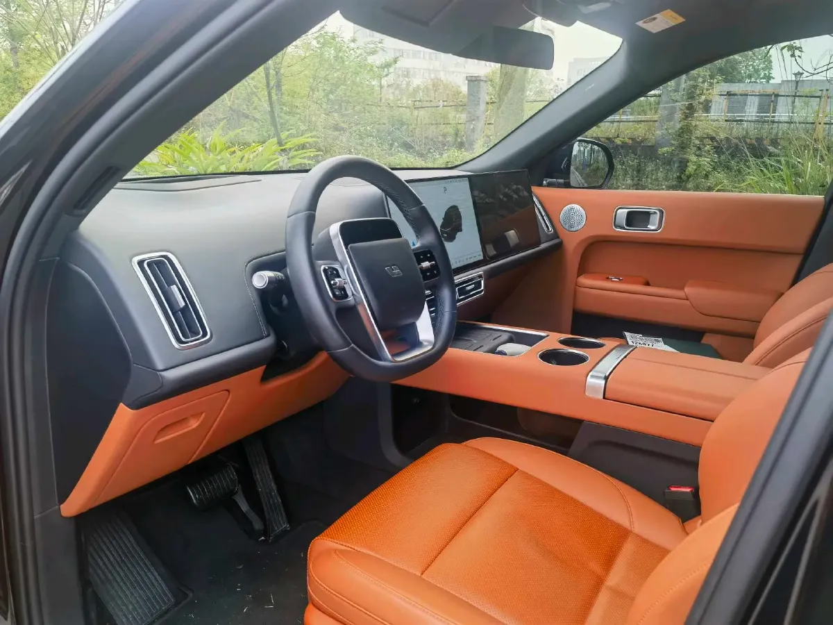 2024 Li L9 Range Extended 154HP REEV 52.3KWH,autocango,china used car exporter,china ev exporter,chinese used car exporter,chinese used ev exporter