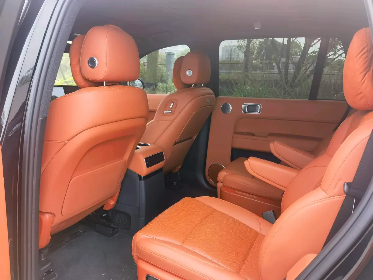 2024 Li L9 Range Extended 154HP REEV 52.3KWH,autocango,china used car exporter,china ev exporter,chinese used car exporter,chinese used ev exporter