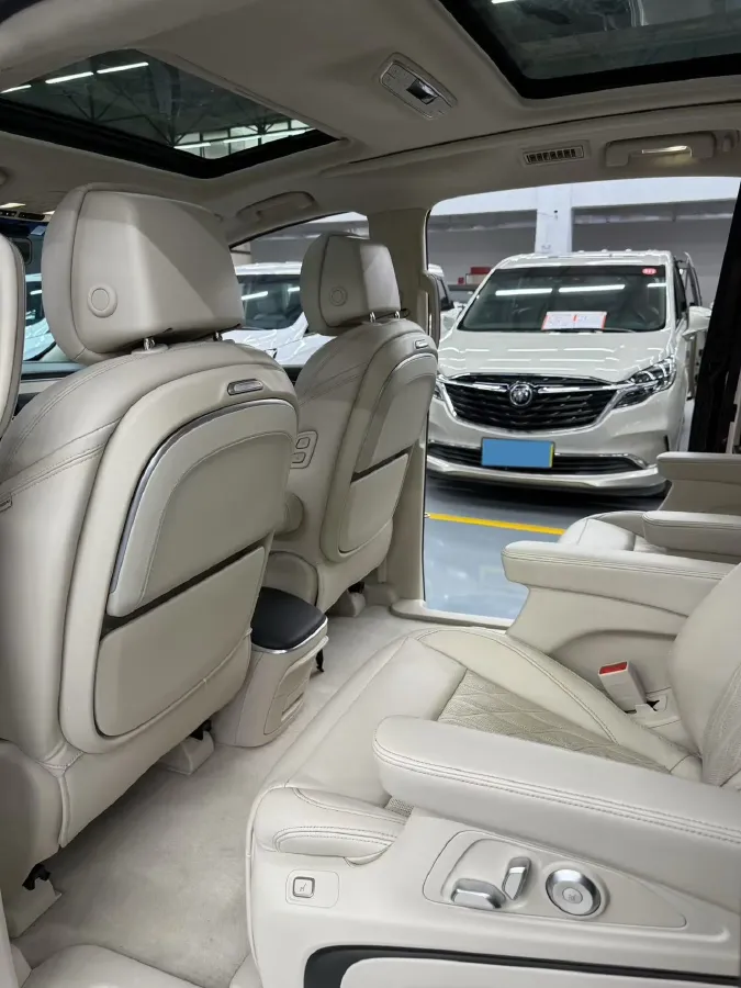 2020 Buick GL8 2.0T 237HP L4 9AT,autocango,china used car exporter,china ev exporter,chinese used car exporter,chinese used ev exporter
