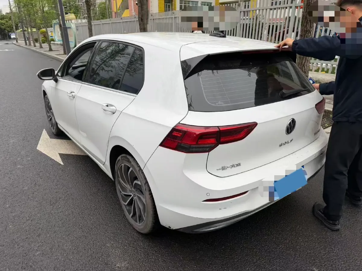 2023 Volkswagen Golf 1.4T 150HP L4 7DCT,autocango,china used car exporter,china ev exporter,chinese used car exporter,chinese used ev exporter