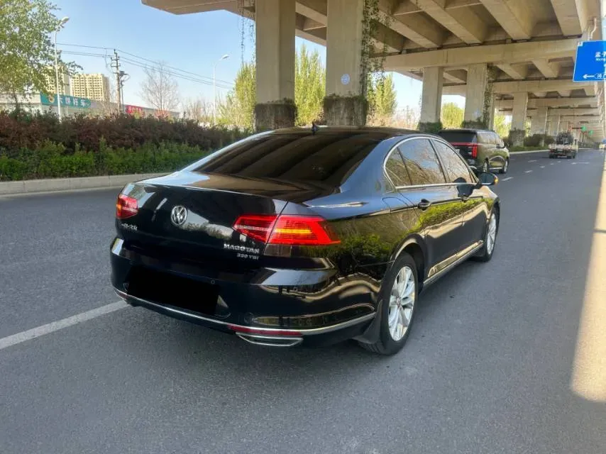 2019 Volkswagen Magotan 2.0T 186HP L4 7DCT,autocango,china used car exporter,china ev exporter,chinese used car exporter,chinese used ev exporter