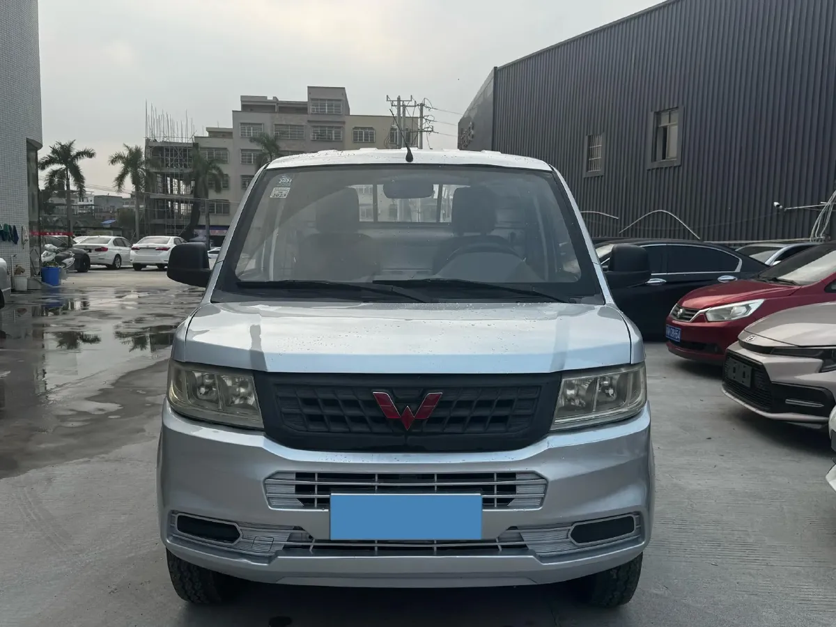 2019 WuLing RongGuang New Truck 1.8L 133HP L4 5MT,autocango,china used car exporter,china ev exporter,chinese used car exporter,chinese used ev exporter
