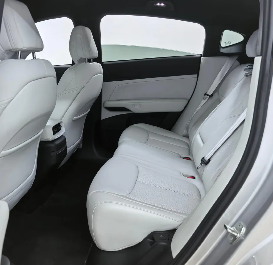 2023 Xpeng G6 BEV 87.5KWH,autocango,china used car exporter,china ev exporter,chinese used car exporter,chinese used ev exporter