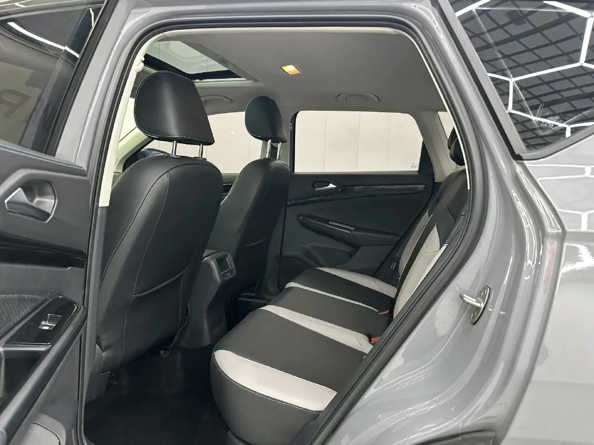 2022 Jetta VS5 1.4T 150HP L4 6AT,autocango,china used car exporter,china ev exporter,chinese used car exporter,chinese used ev exporter