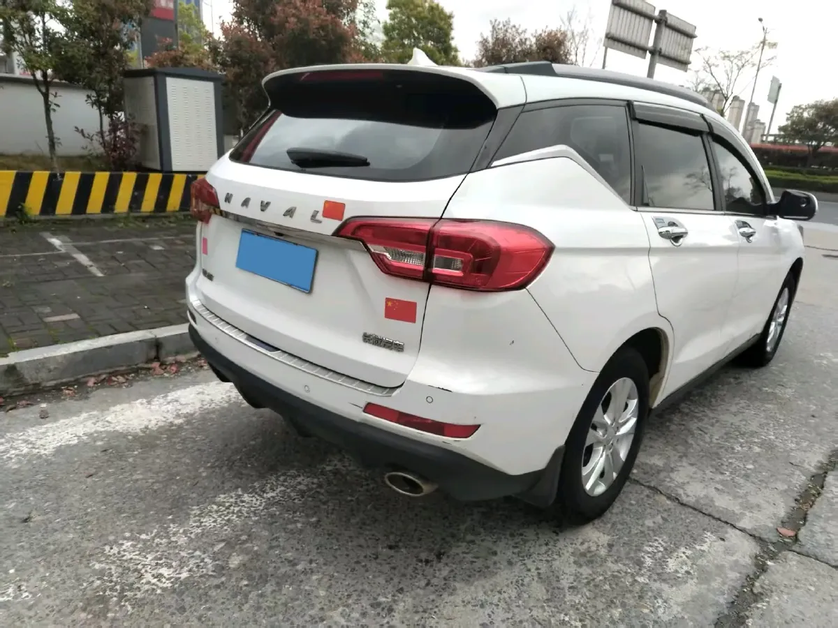 2019 Haval M6 1.5T 150HP L4 6MT,autocango,china used car exporter,china ev exporter,chinese used car exporter,chinese used ev exporter