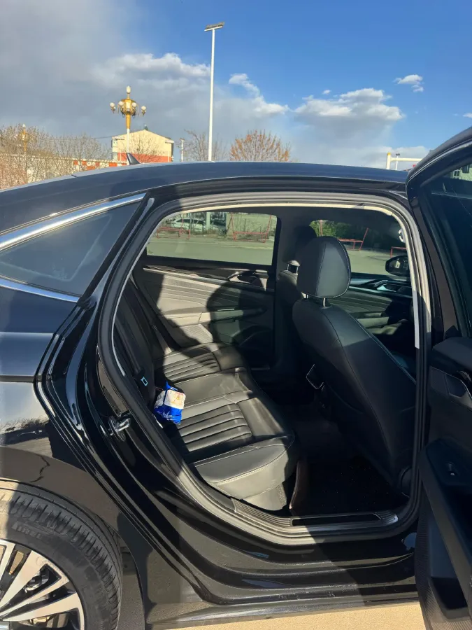 2023 Volkswagen Passat 1.4T 150HP L4 7DCT,autocango,china used car exporter,china ev exporter,chinese used car exporter,chinese used ev exporter