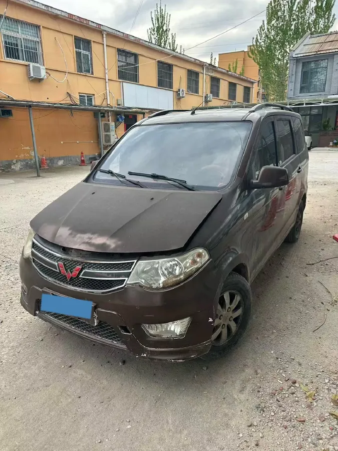 2016 WuLing HongGuang 1.5L 112HP L4 5MT,autocango,china used car exporter,china ev exporter,chinese used car exporter,chinese used ev exporter