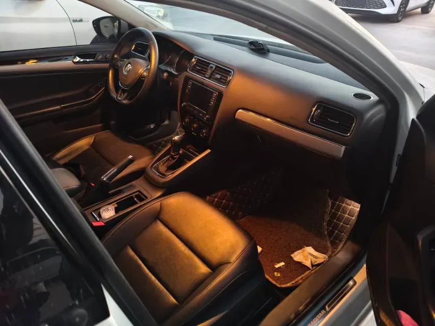 2018 JMC YuSheng S350 2.0T 141HP L4 6AT,autocango,china used car exporter,china ev exporter,chinese used car exporter,chinese used ev exporter