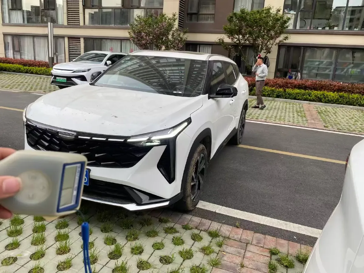2023 Geely Azkarra 1.5T 181HP L4 7DCT,autocango,china used car exporter,china ev exporter,chinese used car exporter,chinese used ev exporter