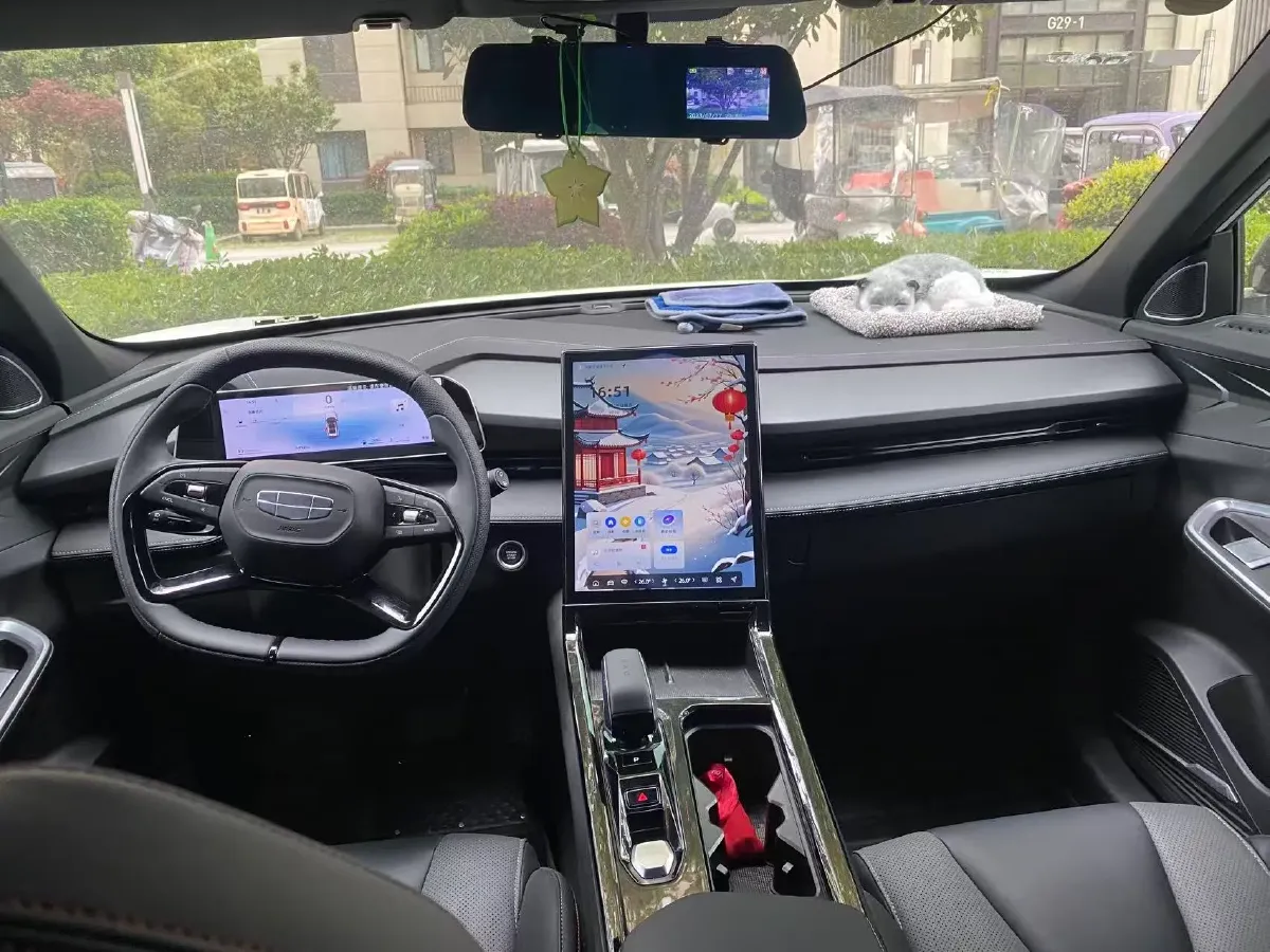 2023 Geely Azkarra 1.5T 181HP L4 7DCT,autocango,china used car exporter,china ev exporter,chinese used car exporter,chinese used ev exporter