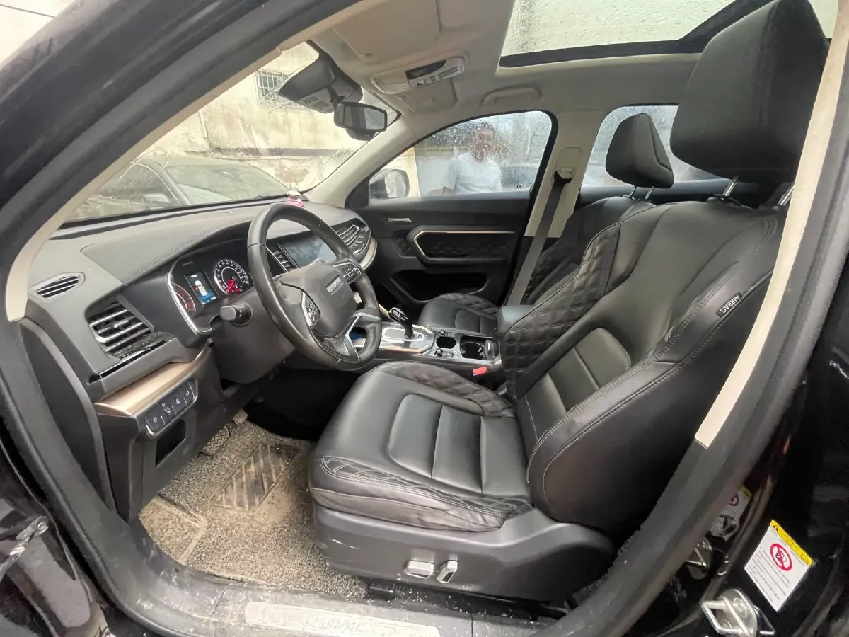 2020 Haval H6 1.5T 169HP L4 7DCT,autocango,china used car exporter,china ev exporter,chinese used car exporter,chinese used ev exporter