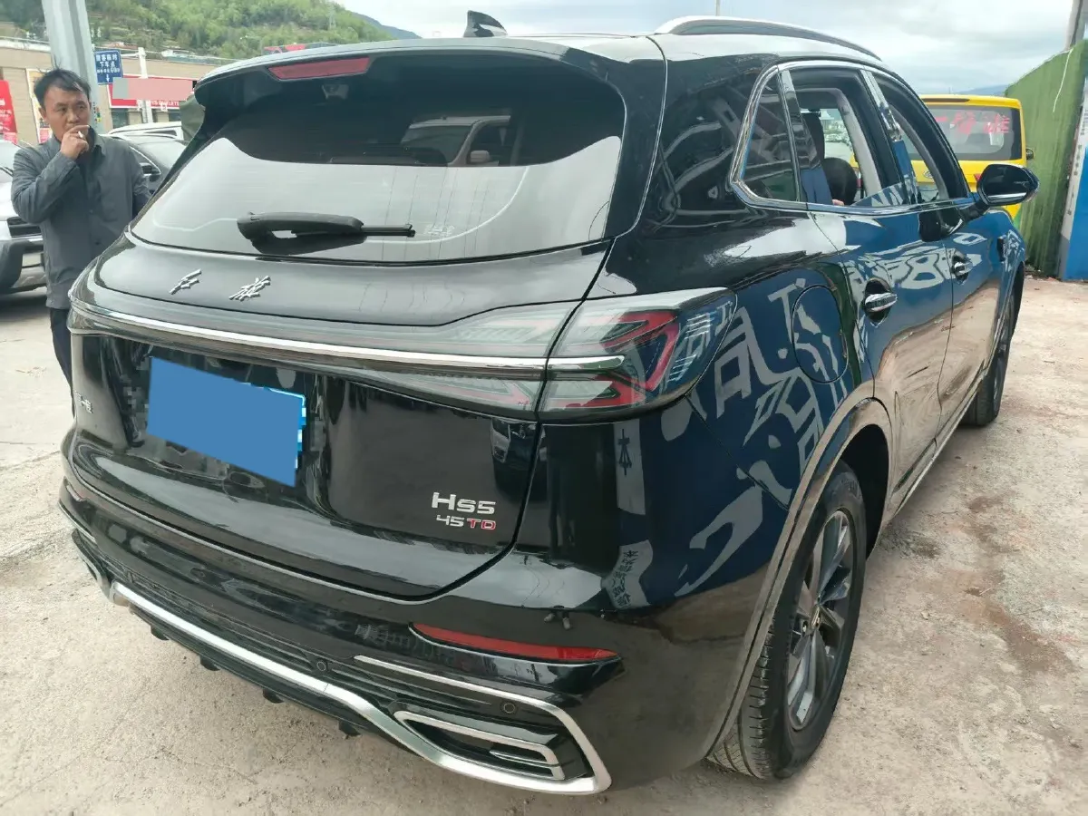 2023 HongQi HS5 2.0T 252HP L4 8AT,autocango,china used car exporter,china ev exporter,chinese used car exporter,chinese used ev exporter