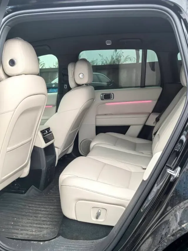 2024 Li L6 Range Extended 154HP L4 REEV 36.8KWH,autocango,china used car exporter,china ev exporter,chinese used car exporter,chinese used ev exporter