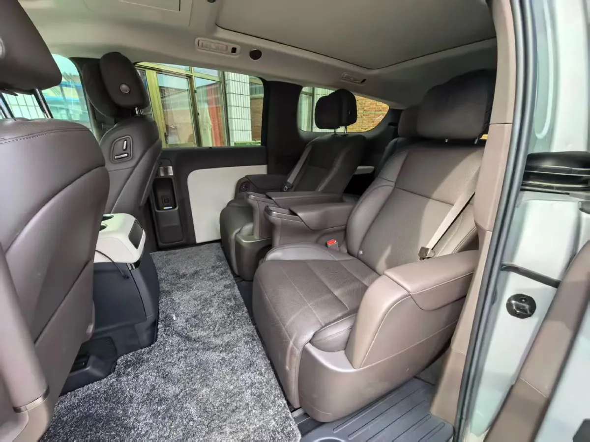 2024 Li MEGA BEV 102.7KWH,autocango,china used car exporter,china ev exporter,chinese used car exporter,chinese used ev exporter