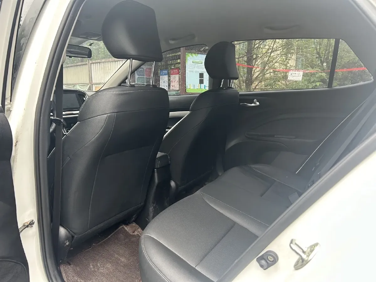 2021 Kia KX1 1.4L 100HP L4 6AT,autocango,china used car exporter,china ev exporter,chinese used car exporter,chinese used ev exporter