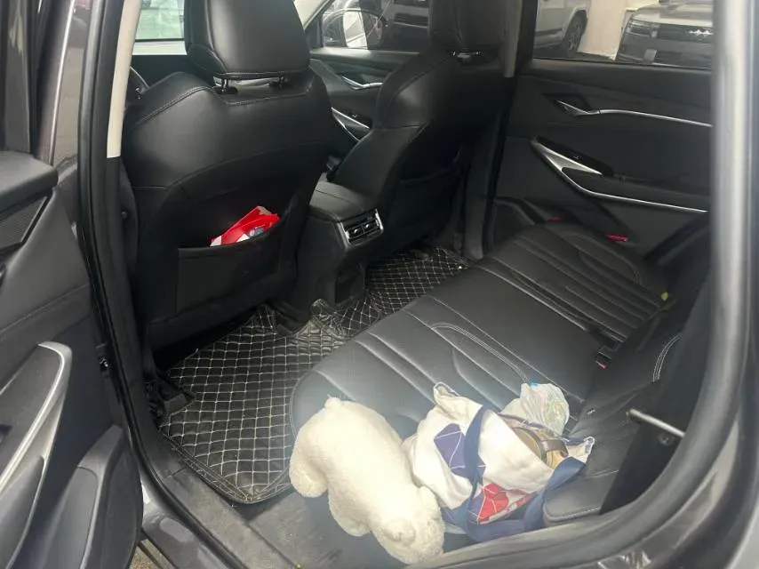 2021 ChangAn CS75 Plus 1.5T 178HP L4 6AT,autocango,china used car exporter,china ev exporter,chinese used car exporter,chinese used ev exporter