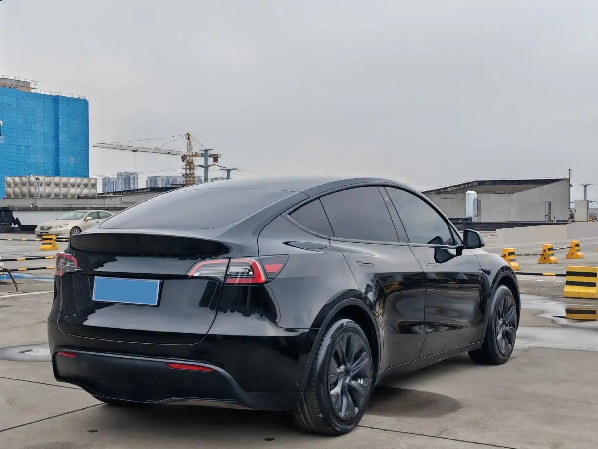 2022 Tesla Model Y BEV 60KWH,autocango,china used car exporter,china ev exporter,chinese used car exporter,chinese used ev exporter