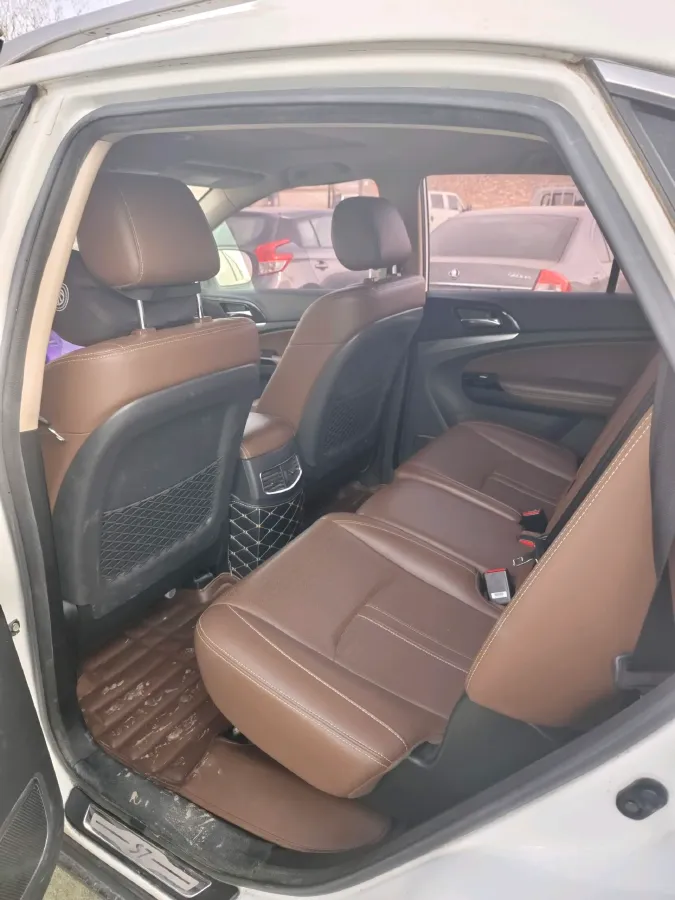 2017 BYD S7 2.0T 205HP L4 6DCT,autocango,china used car exporter,china ev exporter,chinese used car exporter,chinese used ev exporter