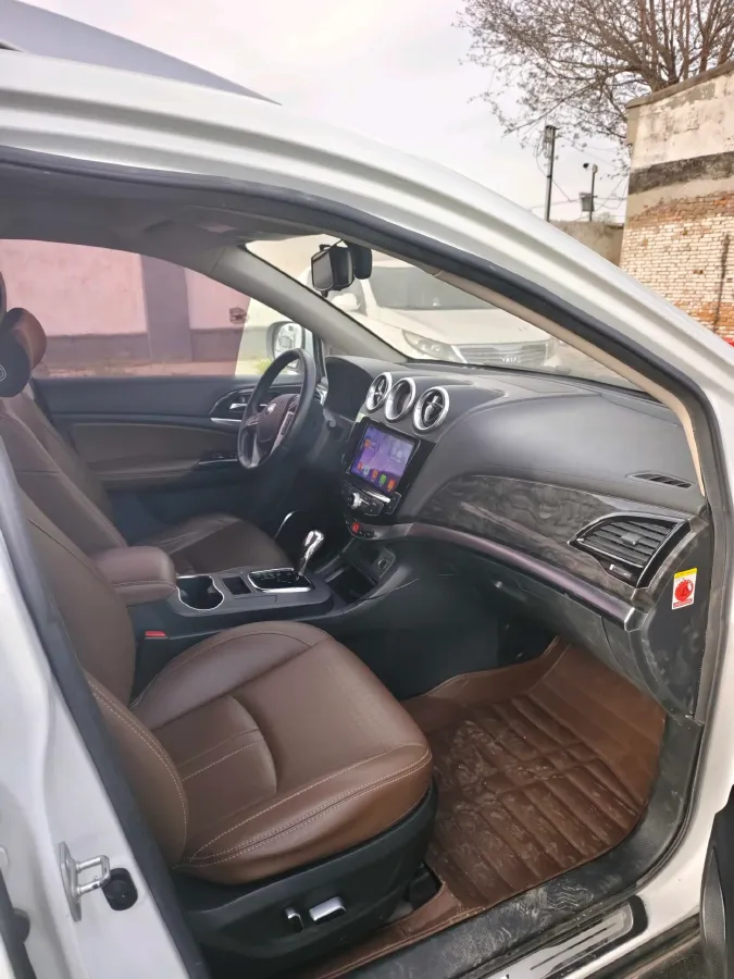 2017 BYD S7 2.0T 205HP L4 6DCT,autocango,china used car exporter,china ev exporter,chinese used car exporter,chinese used ev exporter