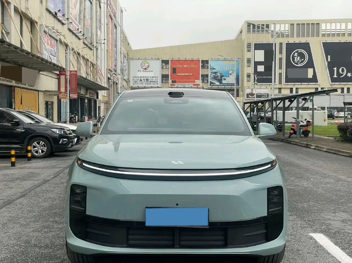 2025 Li L6 Range Extended 154HP L4 REEV,autocango,china used car exporter,china ev exporter,chinese used car exporter,chinese used ev exporter