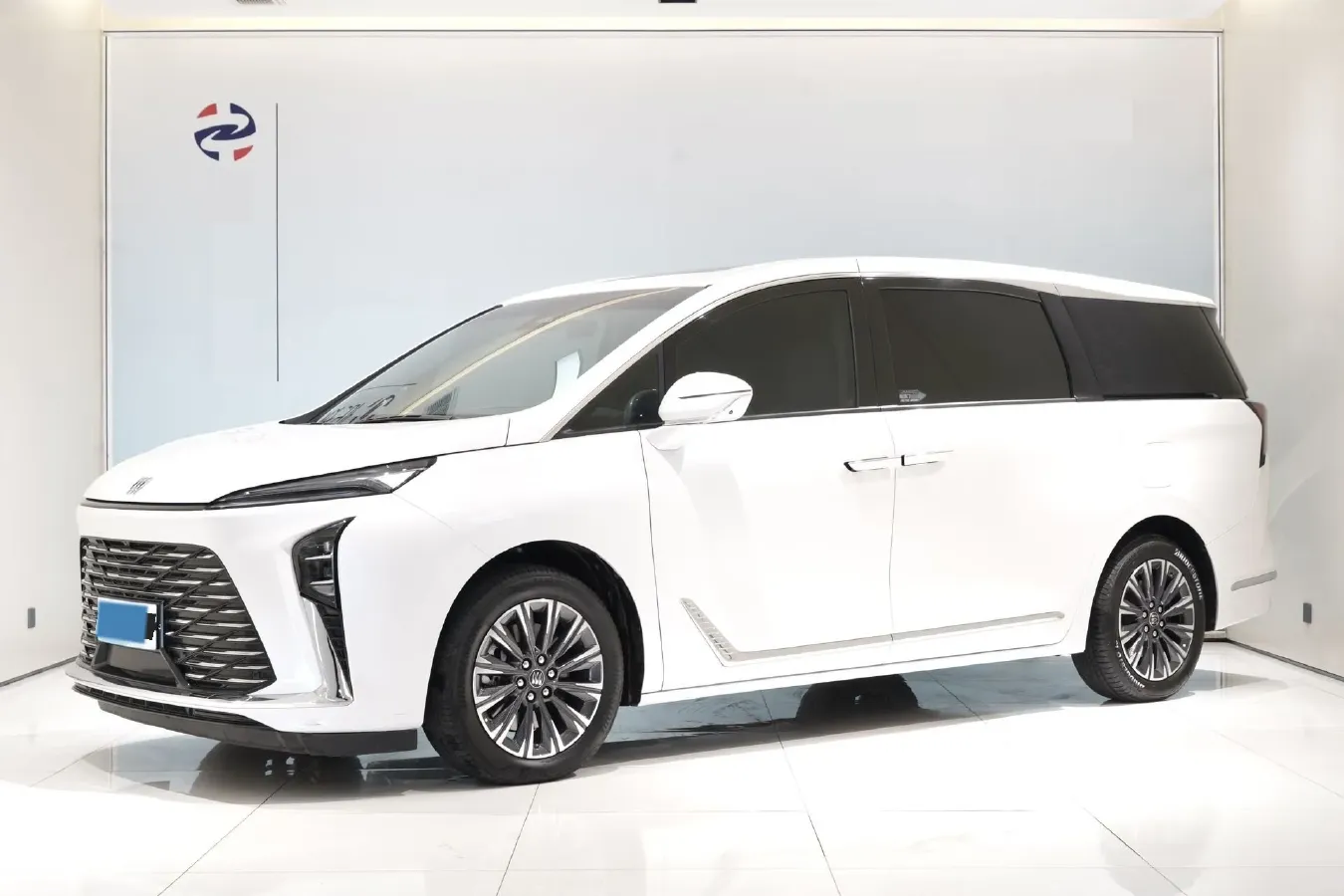 2025 Buick GL8 2.0T 237HP L4 9AT,autocango,china used car exporter,china ev exporter,chinese used car exporter,chinese used ev exporter