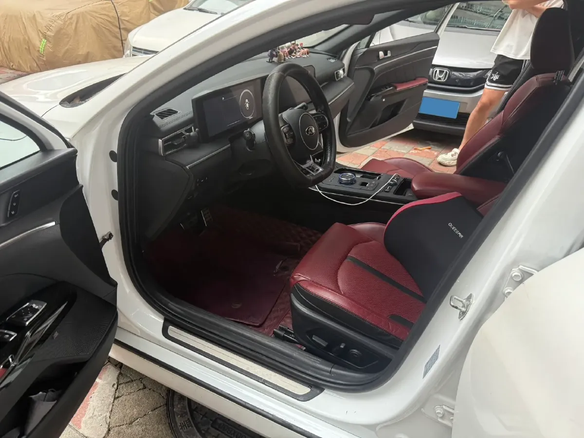 2020 Kia K5 2.0T 240HP L4 8AT,autocango,china used car exporter,china ev exporter,chinese used car exporter,chinese used ev exporter