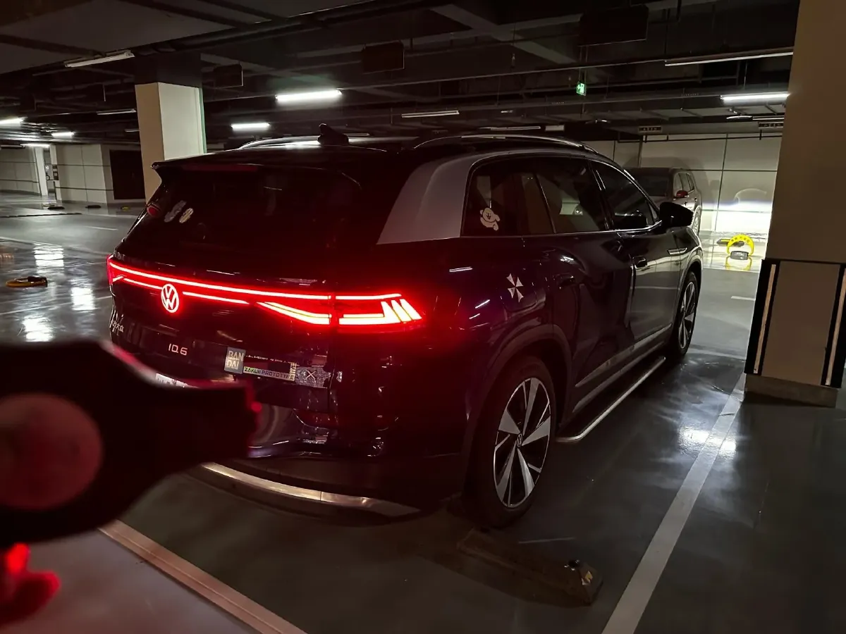 2021 Volkswagen ID.6 Crozz BEV 84.8KWH,autocango,china used car exporter,china ev exporter,chinese used car exporter,chinese used ev exporter