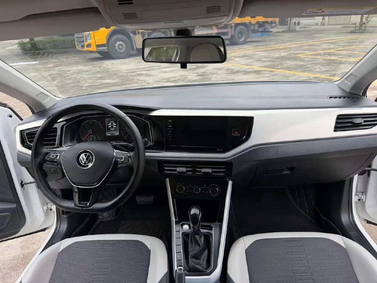 2021 Haval H6 1.5T 169HP L4 7DCT,autocango,china used car exporter,china ev exporter,chinese used car exporter,chinese used ev exporter