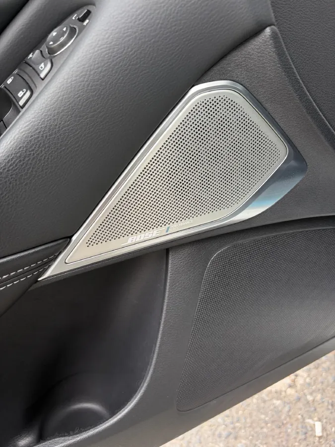 2018 Jeep Grand Commander 2.0T 265HP L4 9AT,autocango,china used car exporter,china ev exporter,chinese used car exporter,chinese used ev exporter