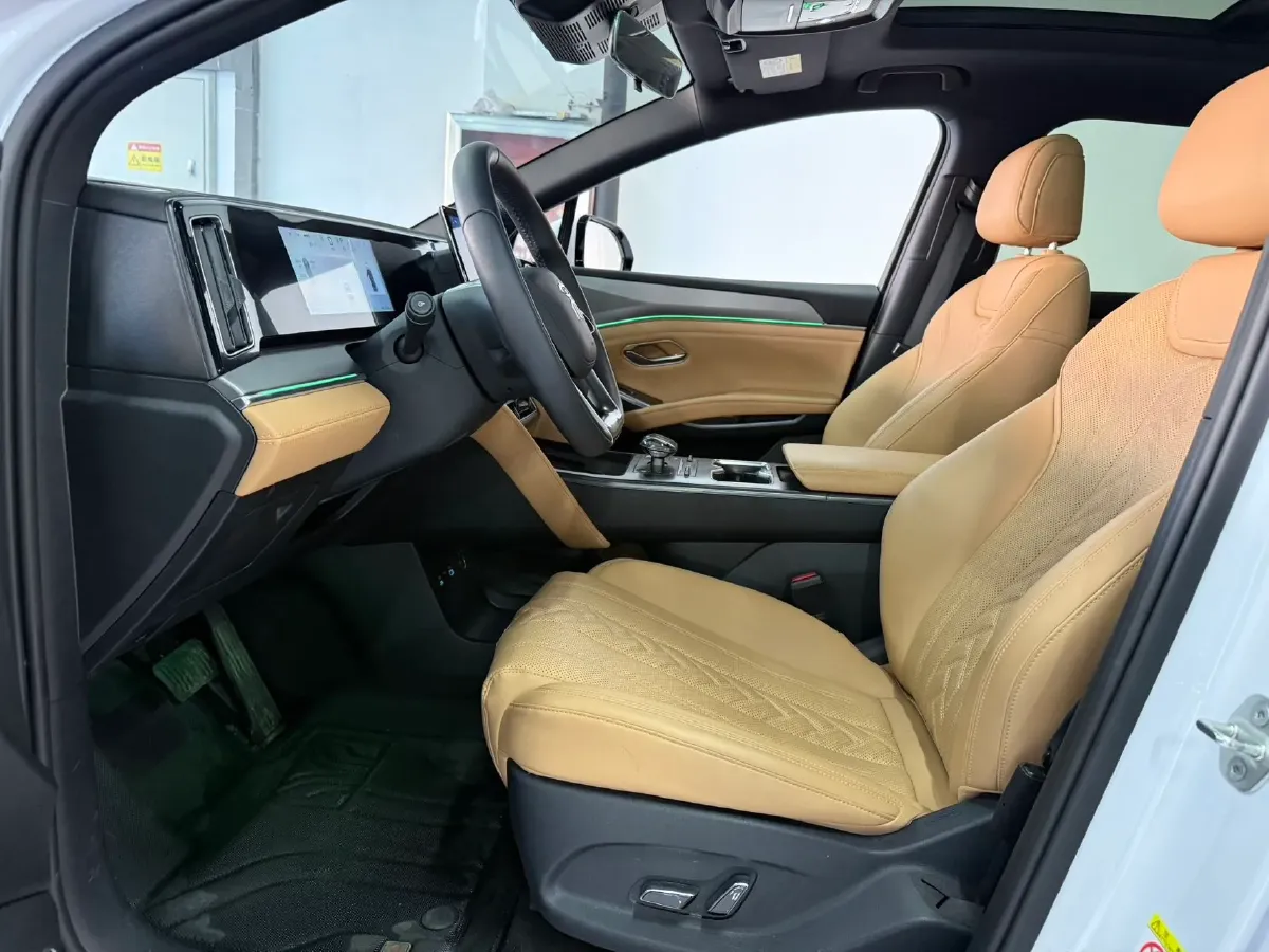 2024 BYD SongL DM-i 1.5L 101HP L4 E-CVT PHEV 18.3KWH,autocango,china used car exporter,china ev exporter,chinese used car exporter,chinese used ev exporter