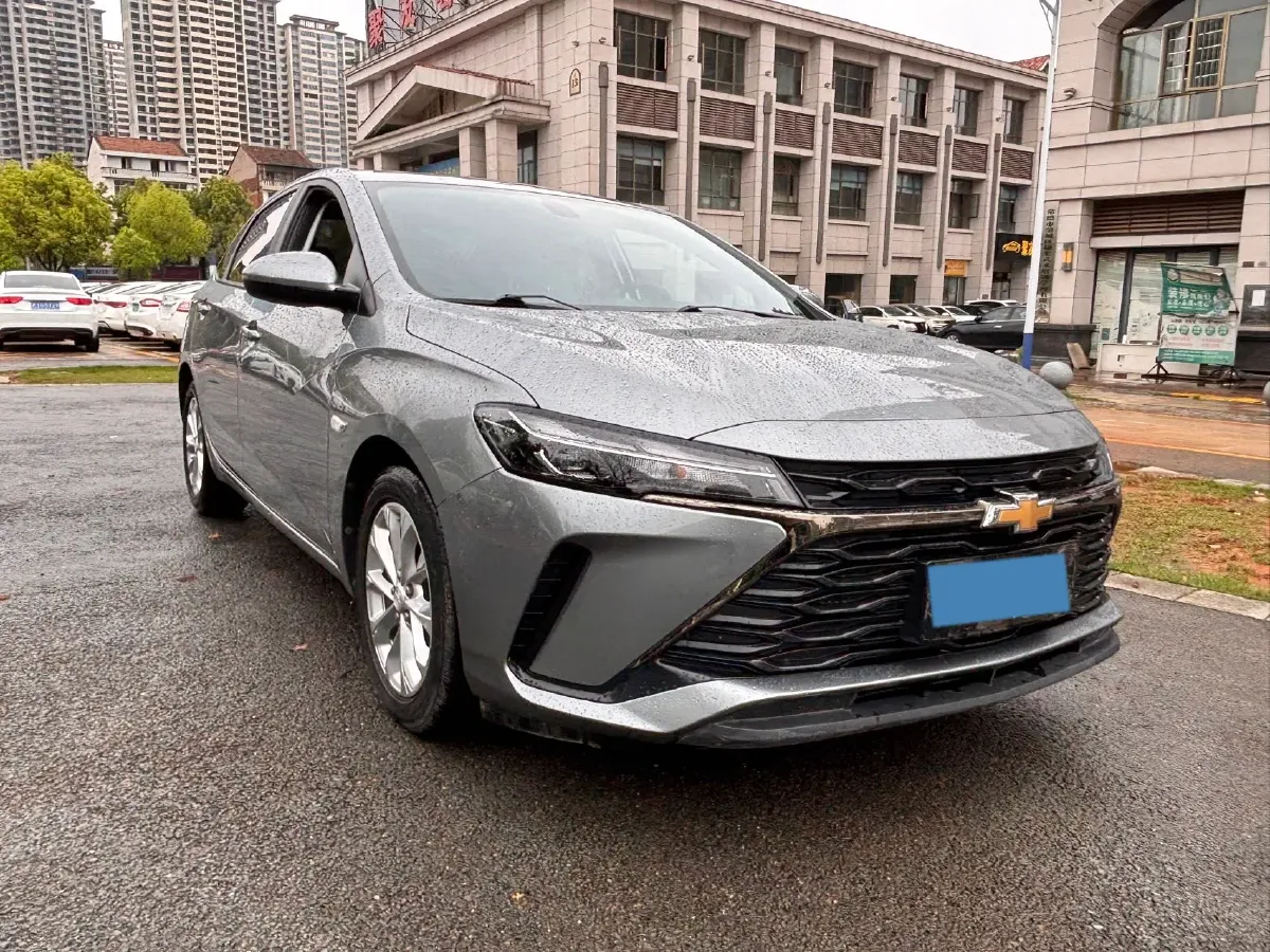 2022 Chevrolet Monza 1.5L 113HP L4 6AT,autocango,china used car exporter,china ev exporter,chinese used car exporter,chinese used ev exporter