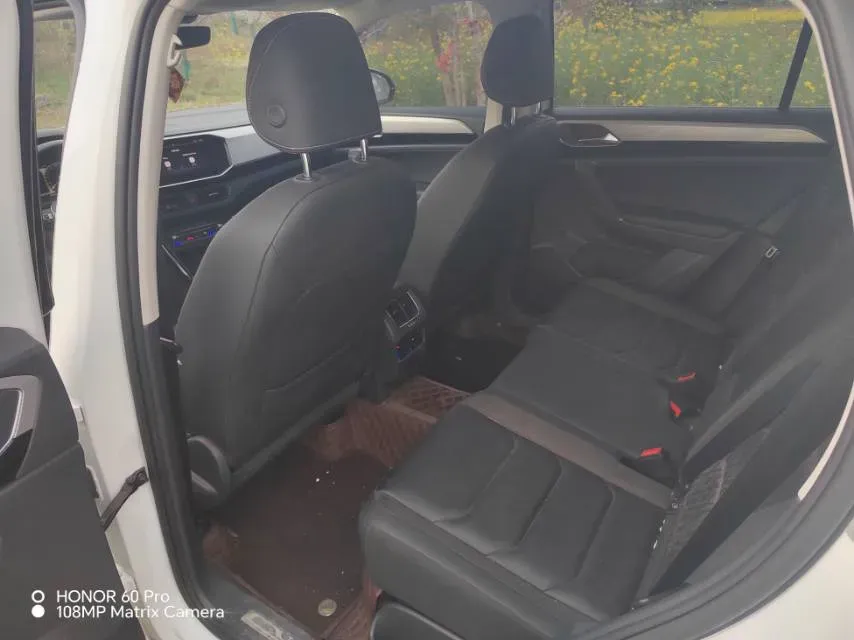 2022 Volkswagen Tayron 2.0T 186HP L4 7DCT,autocango,china used car exporter,china ev exporter,chinese used car exporter,chinese used ev exporter