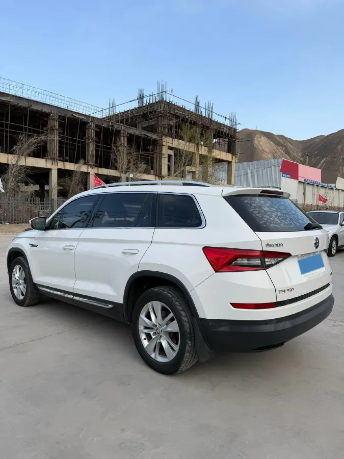 2018 Skoda Kodiak 2.0T 186HP L4 7DCT,autocango,china used car exporter,china ev exporter,chinese used car exporter,chinese used ev exporter